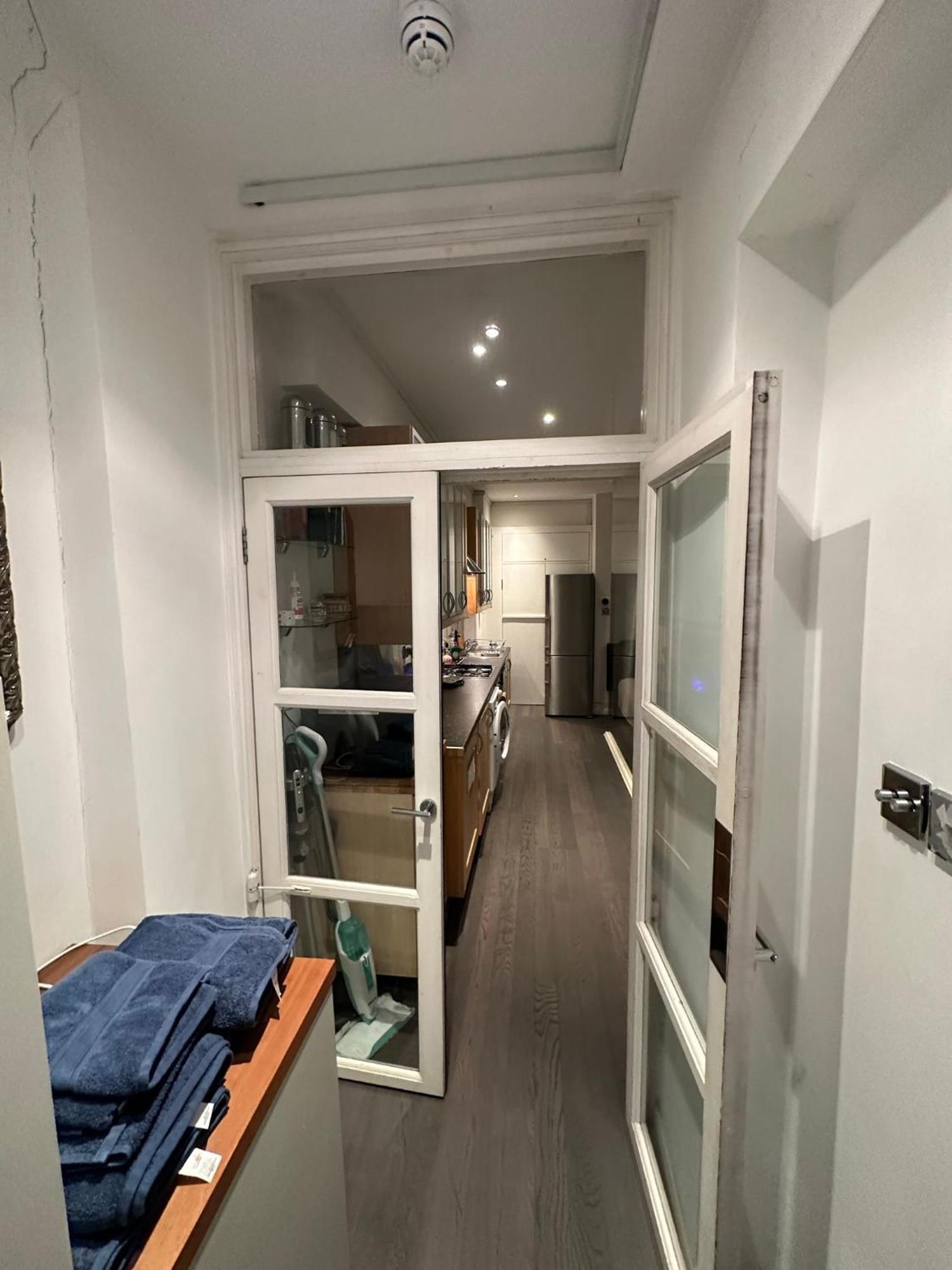 Large Studio Flat In Kensington Londra Esterno foto